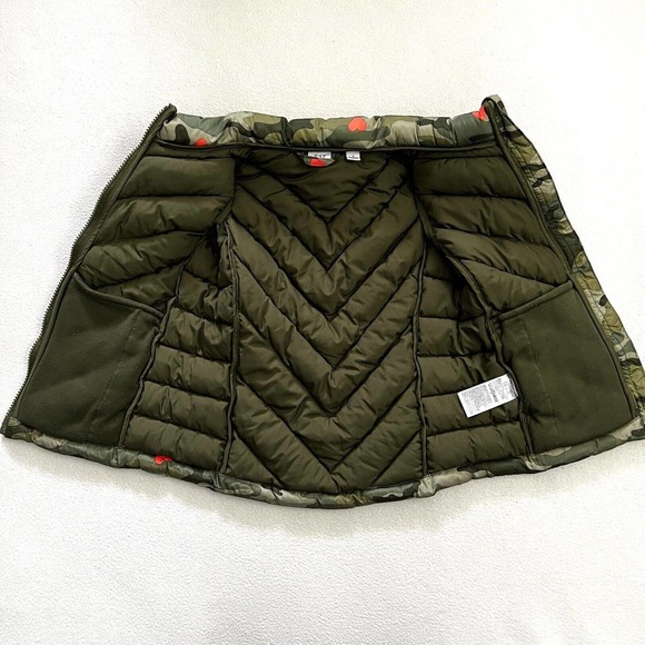 Gap Kids Desert Camo Heart Puffer Vest Quilted Green Camouflage Print Girl S 6-7 - Picture 6 of 8